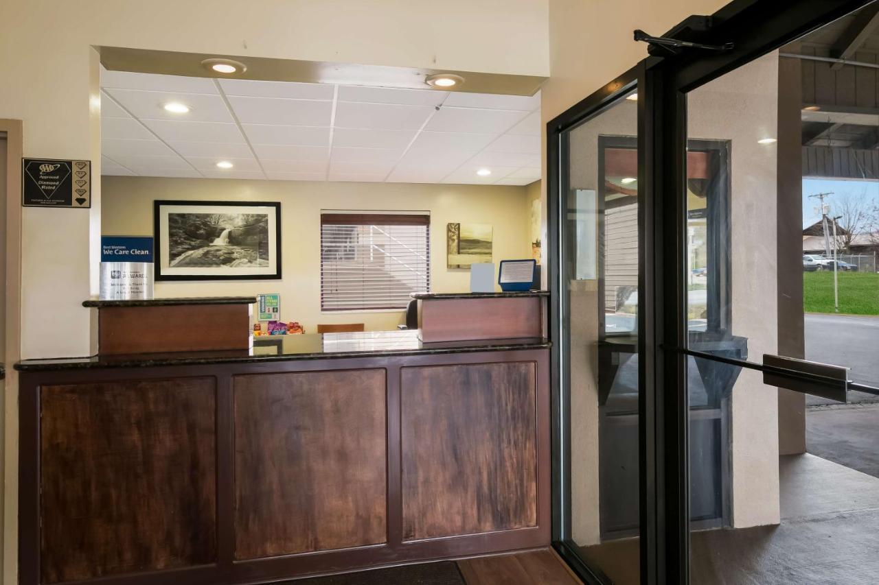 Hotel Western Milton